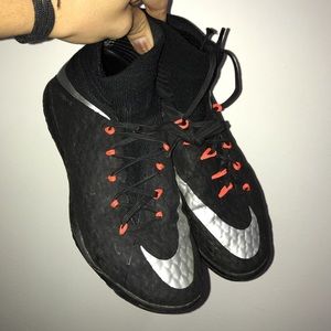Nike shoes in good condition.